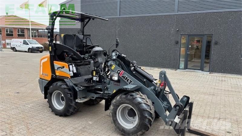 Giant g2500 hd x-tra Мини погрузчик 36 740 €