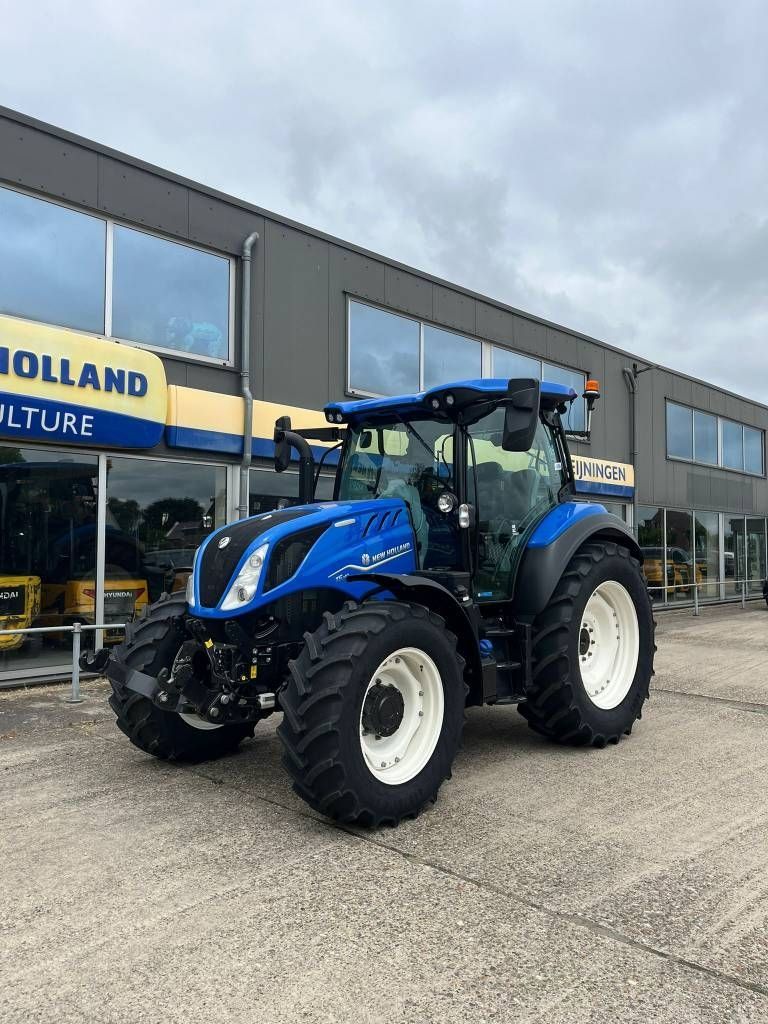 New Holland T5.140 Trattore