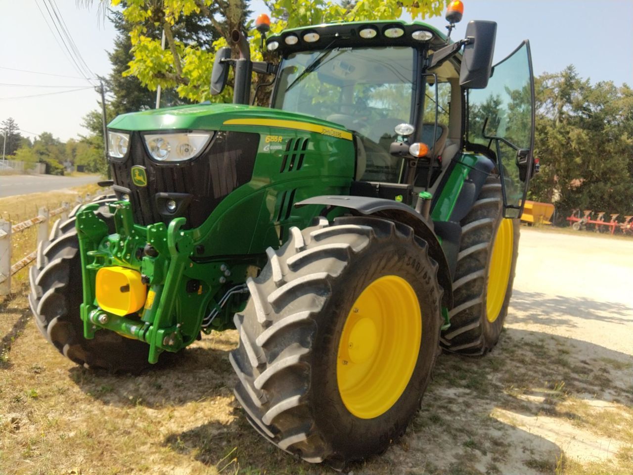 E-FARM: John Deere 6155 R - Tracteur - id HCZ1H1Y - 124 500 € - Année: 2021 - Lecture du nombre d'heure: 1 760,Puissance du moteur (chevaux): 155,France