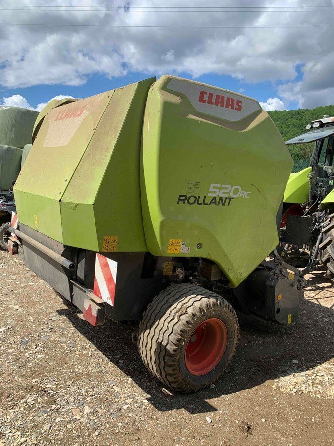 E-FARM: Claas Rollant 520 RC - Ballenpresse - id 9RE5QQ8 - 30.500 € - Baujahr: 2021 - Ballenanzahl: 5.384,Frankreich