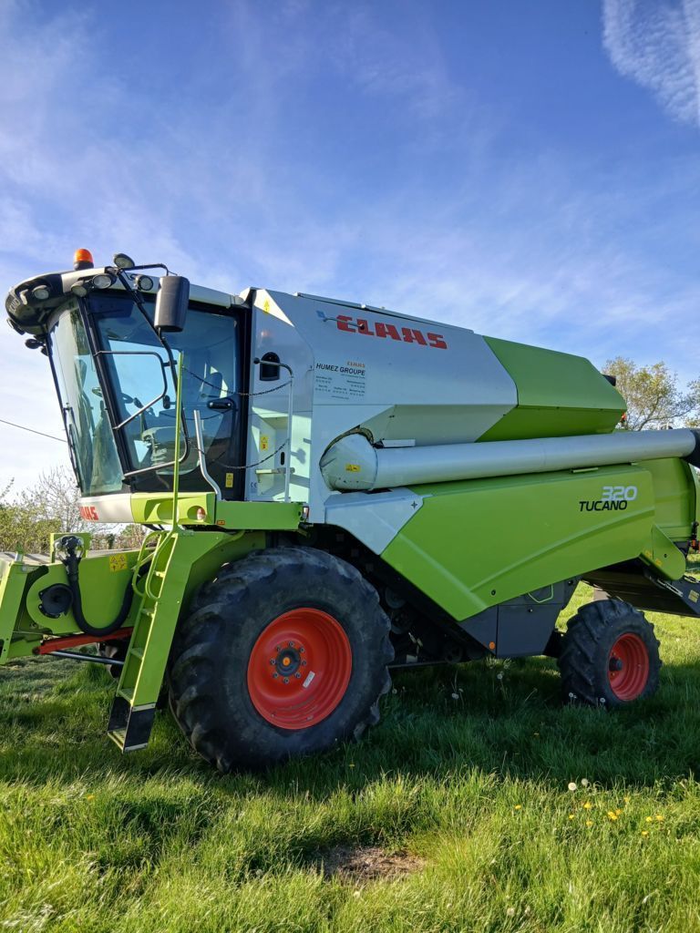 Claas Tucano 320 Combină de recoltat 81.000 EUR