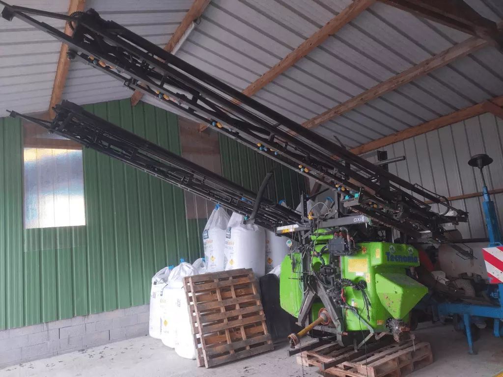 Tecnoma 1000 litres Pulverizador 8000 €