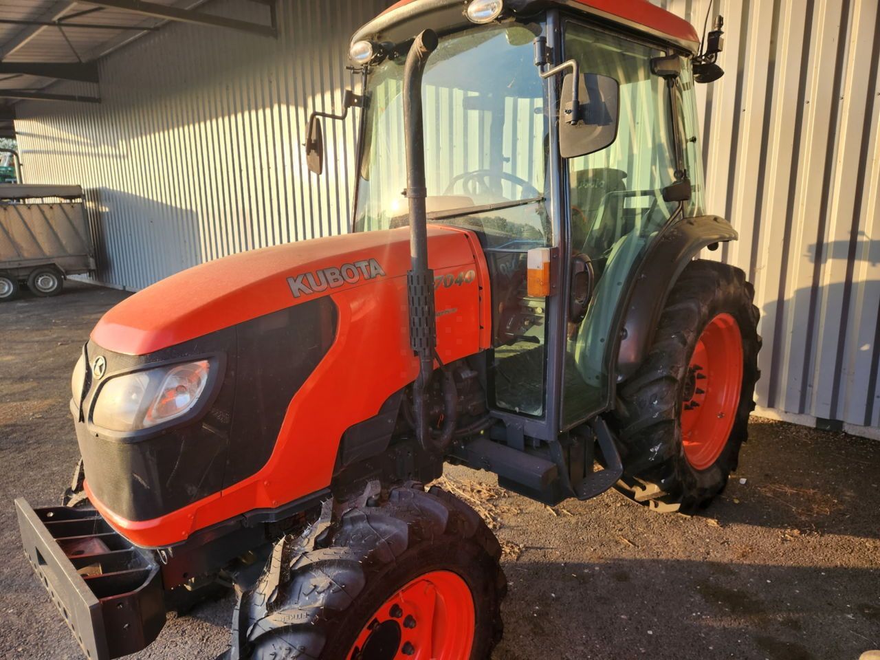 Kubota M 7040 Traktor 16 900 €