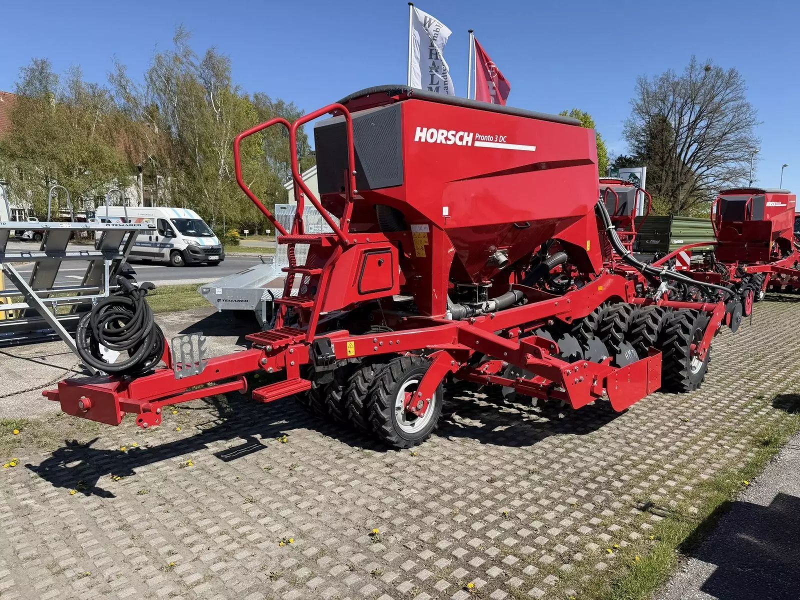 HORSCH Pronto 3 DC Siewnik rzędowy/agregat uprawowo-siewny 45 833 €