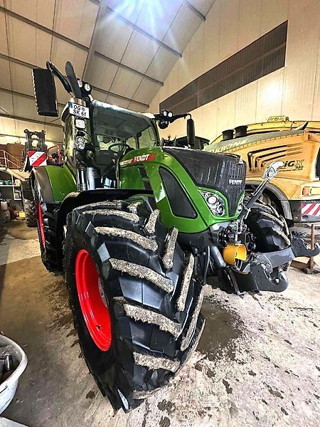 Fendt 718 Vario Profi Plus Tractor €195,000