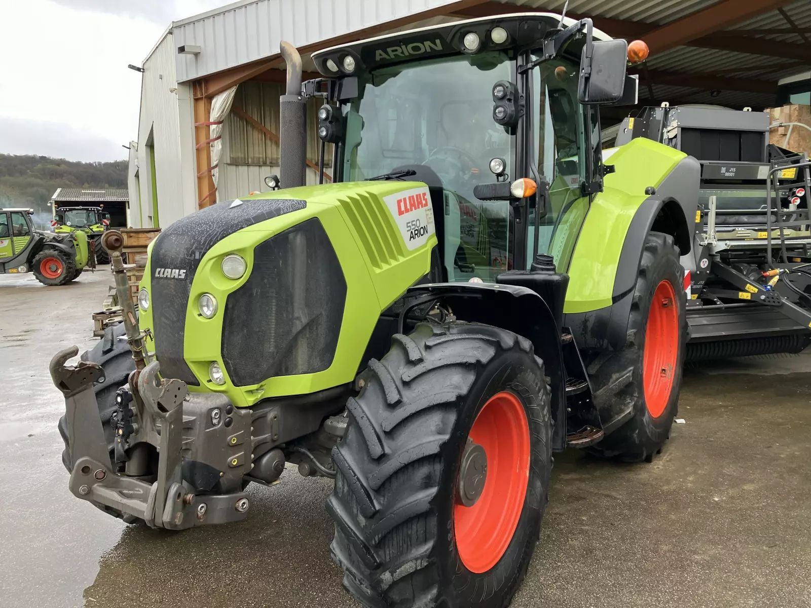 E-FARM: Claas Arion 550 CIS - Tractor - id JFKX3HG - €55,000 - Year of construction: 2013 - Engine hours: 6,316,Engine power (HP): 165,France