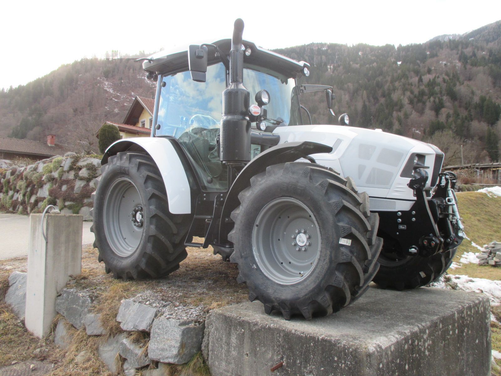 Lamborghini Strike 115 TB Трактор