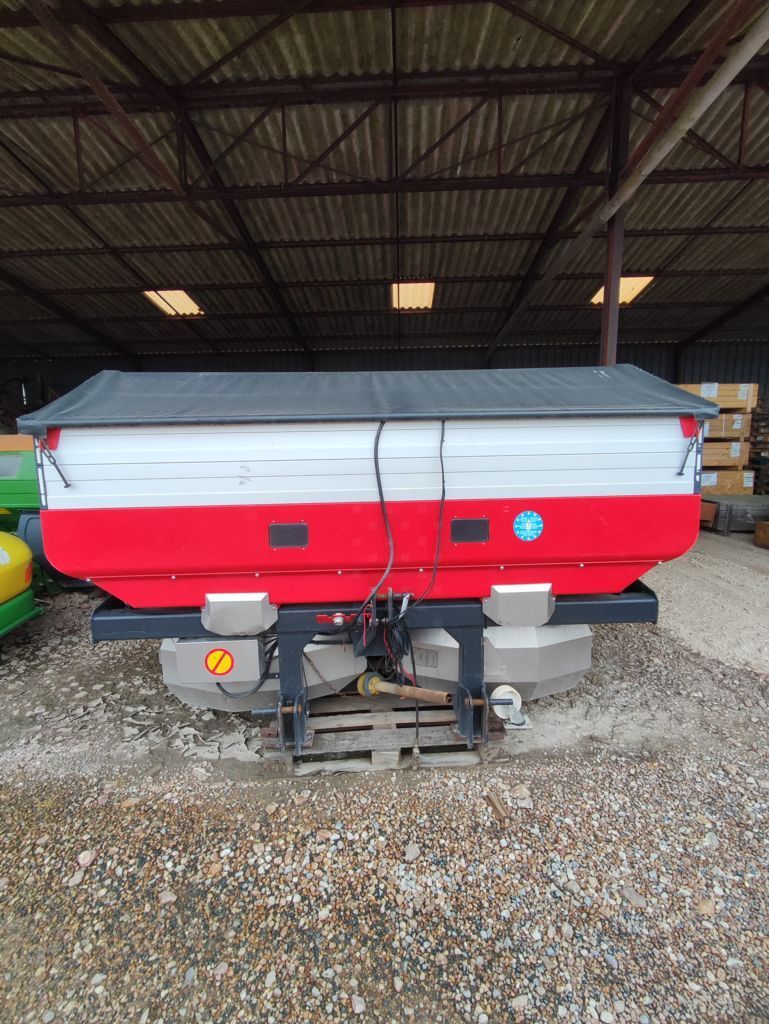 E-FARM: Vicon ro-edw - Epandeur d'engrais - id RS2UNPF - 6 900 € - Année: 2008 - France