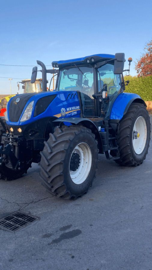 E-FARM: New Holland T7.195 S - Traktor - id X94PCLF - 105 000 € - Rok produkcji: 2022 - Motogodziny: 1207,Moc silnika: 175,Francja