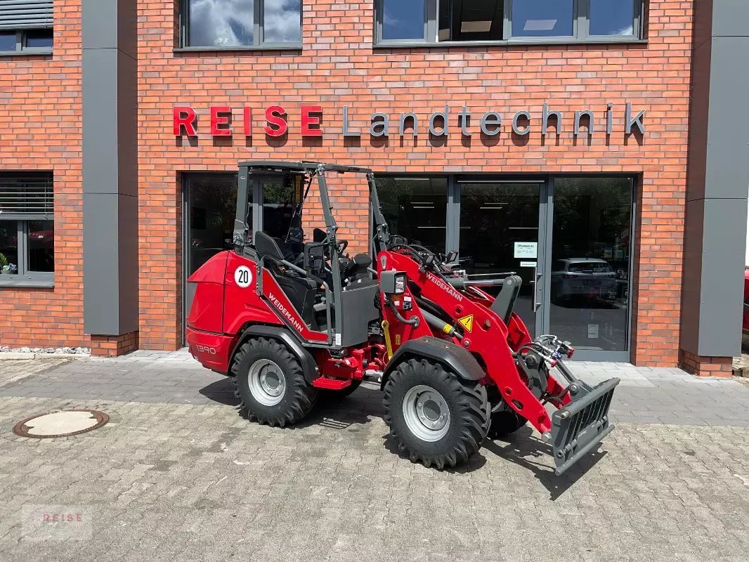 Weidemann 1390 Tele wheel loader €44,000