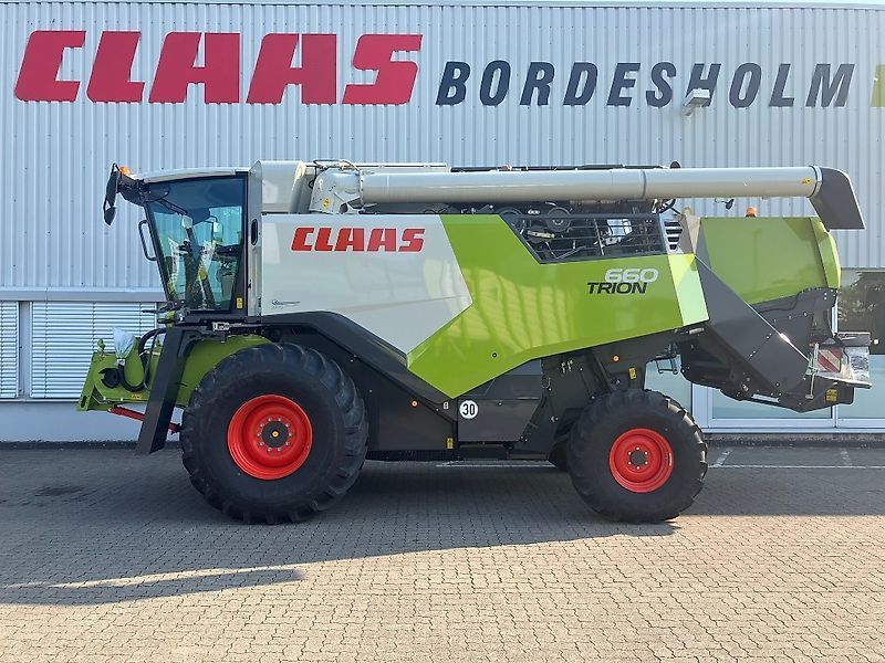 E-FARM: Claas Trion 660 - Moissoneuse-batteuse - id E2EFRDC - 269 000 € - Année: 2022 - Lecture du nombre d'heure: 210,Puissance du moteur (chevaux): 408,Allemagne