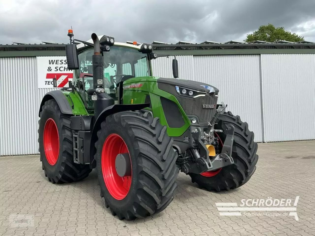 Fendt 930 Vario Tractor 238.885 EUR