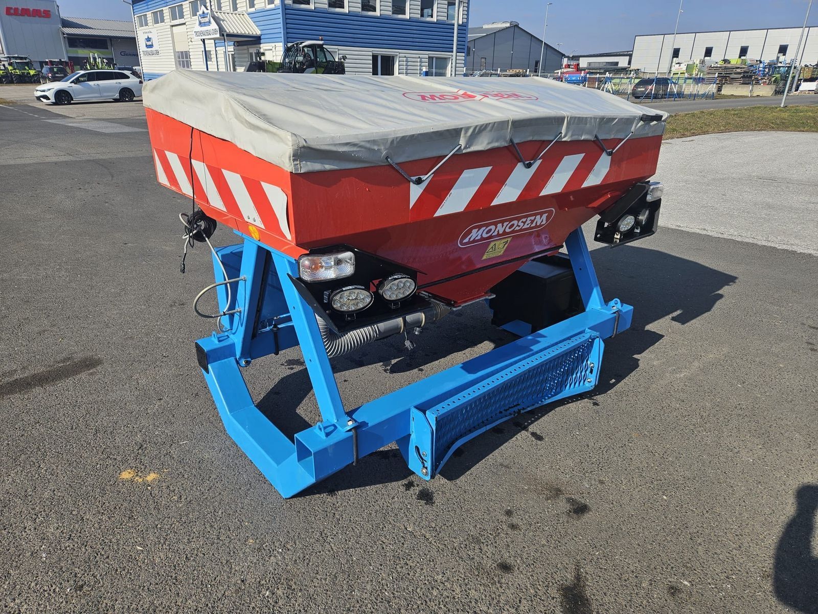 E-FARM: Monosem fronttank ft 1600 - Burghiu de precizie - id 9EFUM89 - 15.000 EUR - Anul: 2022 - Austria