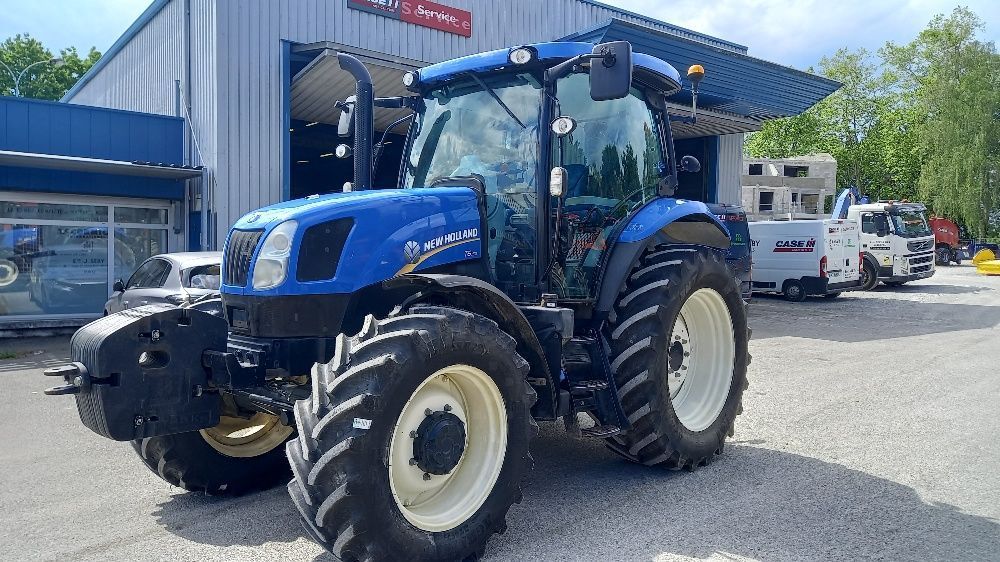 E-FARM: New Holland T6.150 - Tractor - id E5D9WGL - Año: 2014 - Horas: 5440,Potencia del motor: 120,Francia