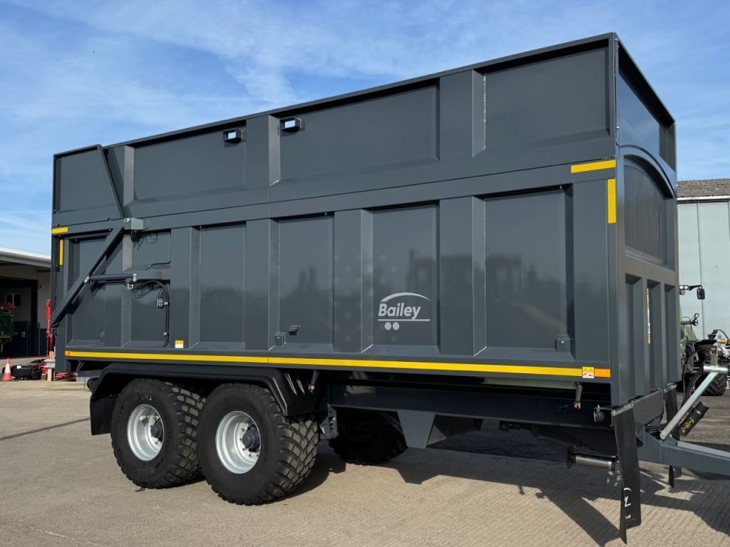 E-FARM: Bailey 16 ton tb silage trailer - Tipper - id KVWYVSZ - Year of construction: 2023 - United Kingdom