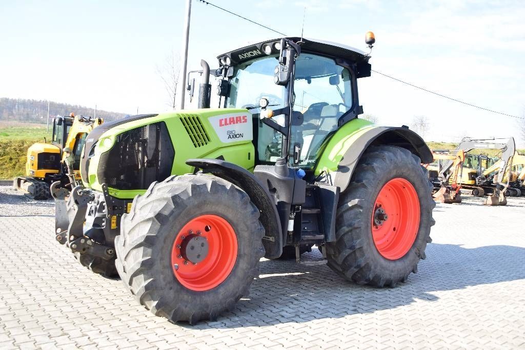 Claas Axion 810 CMATIC Traktor 67 934 €