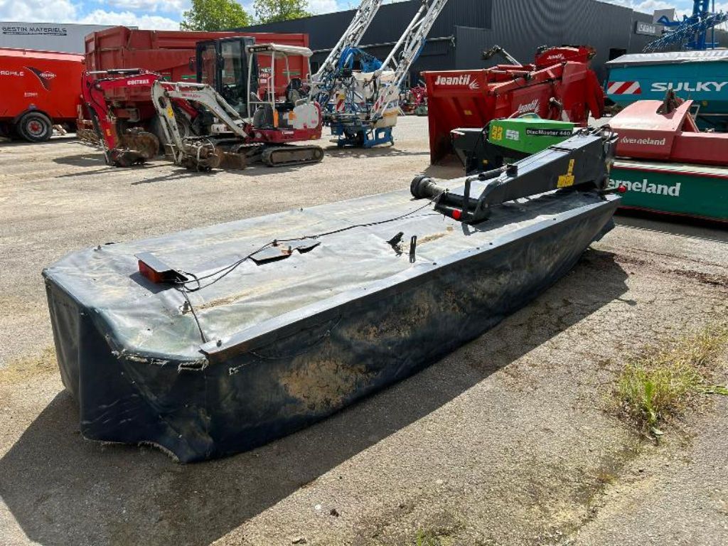 E-FARM: Deutz-Fahr DiscMaster 440 H - Faucheuse - id XNFTLRF - 6 500 € - Année: 2012 - France