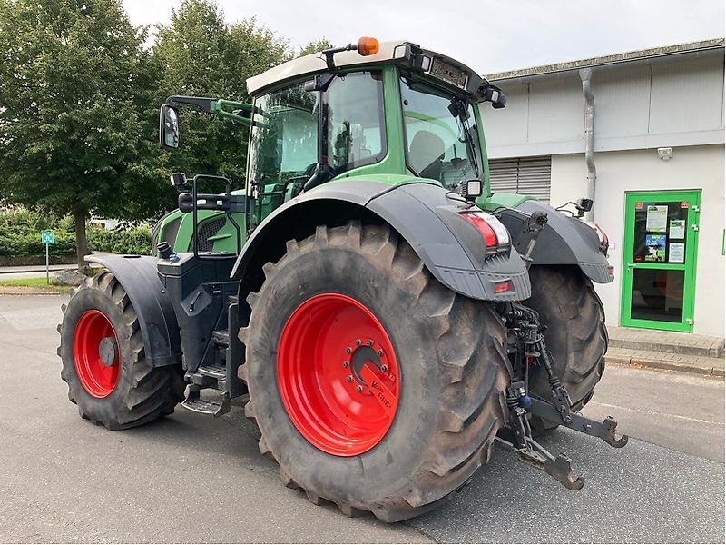 E-FARM: Fendt 828 Vario - Tracteur - id TT8KFEZ - 99 500 € - Année: 2016 - Lecture du nombre d'heure: 6 032,Puissance du moteur (chevaux): 287,Allemagne