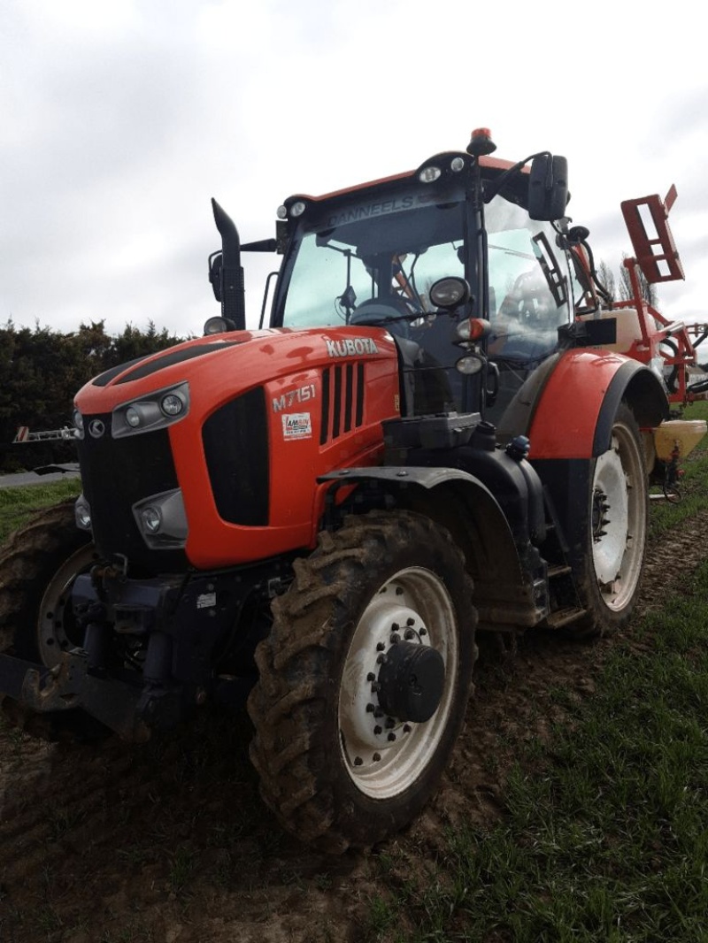 Kubota M7151 tractor 53 000 €