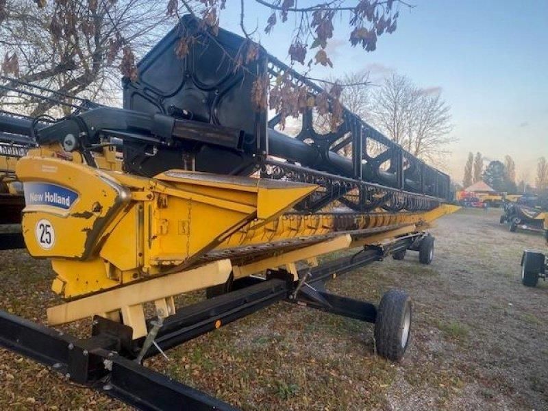 New Holland 9,15m varifeed Header €18,000
