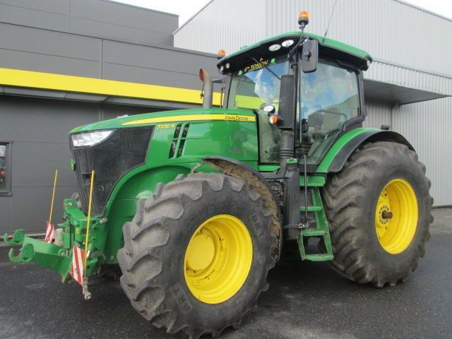 John Deere 7230 R Trattore