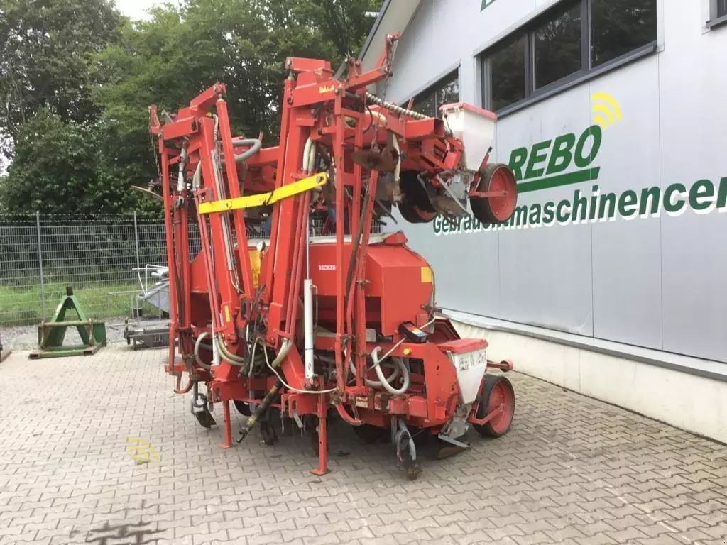 E-FARM: Becker aeromat 8s - Taladro de precisión - id L1JCCRG - 7500 € - Año: 2011 - Alemania