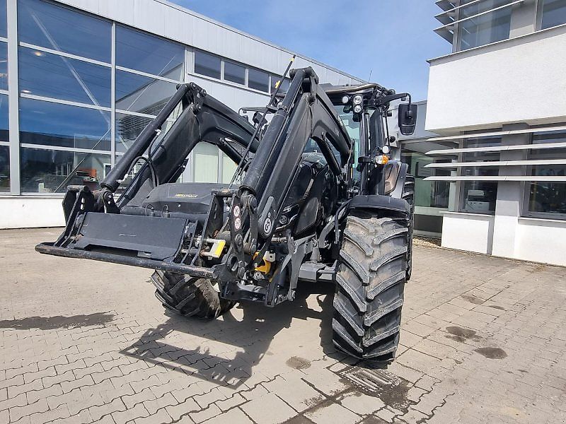 E-FARM: Valtra N175 - Tractor - id AUWRXCY - €134,450 - Year of construction: 2023 - Engine hours: 689,Engine power (HP): 165,Germany
