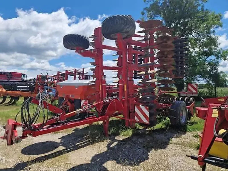 E-FARM: HORSCH joker 6 hd - Tallerkenharver og skiveharve - id 8YUJH4B - 36.000 € - Produktionsår: 2016 - Frankrig