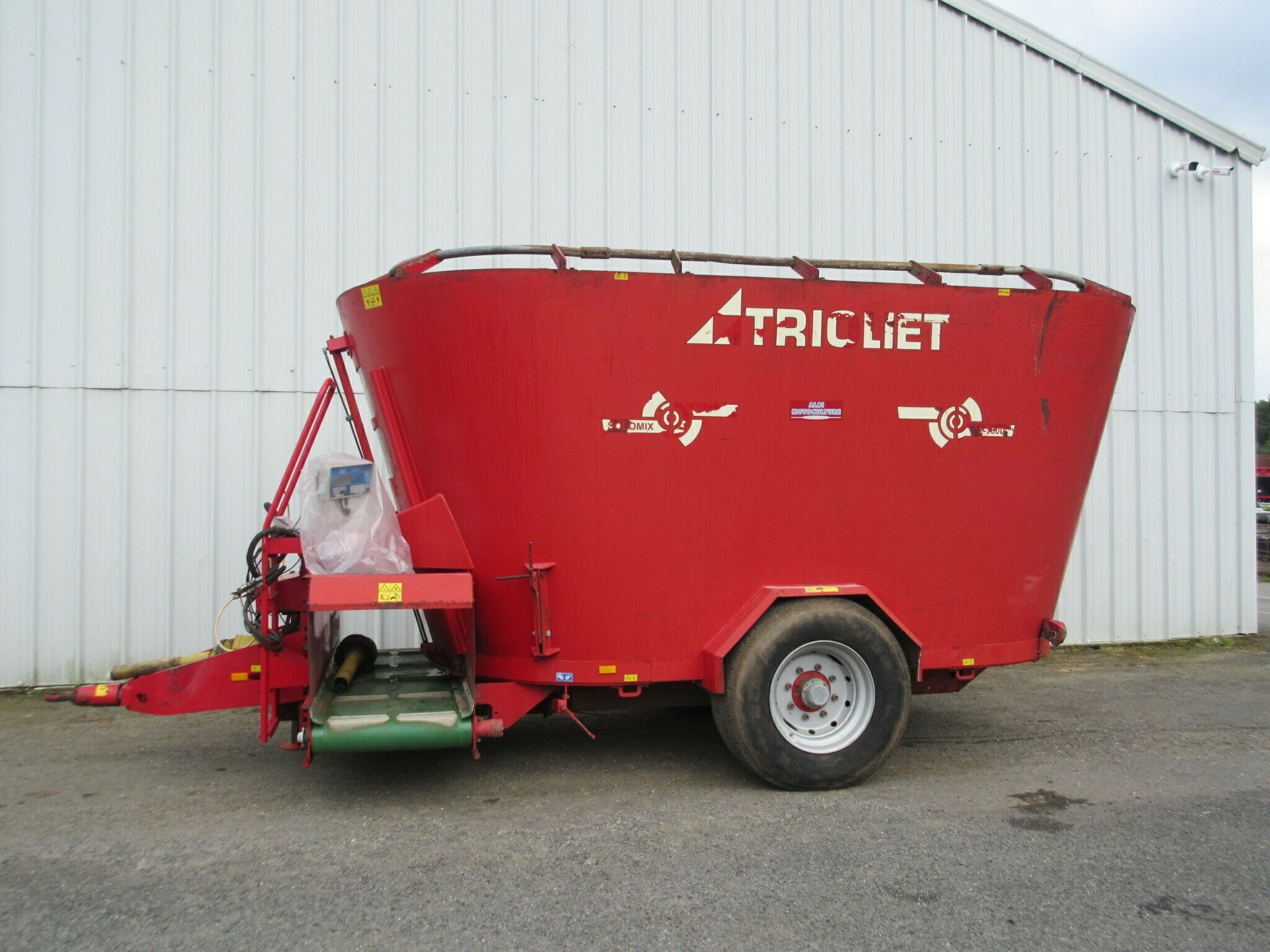E-FARM: TRIOLIET solo mix2-1800 - Mélangeurs d'alimentation - id TPG169J - 5 000 € - Année: 2009