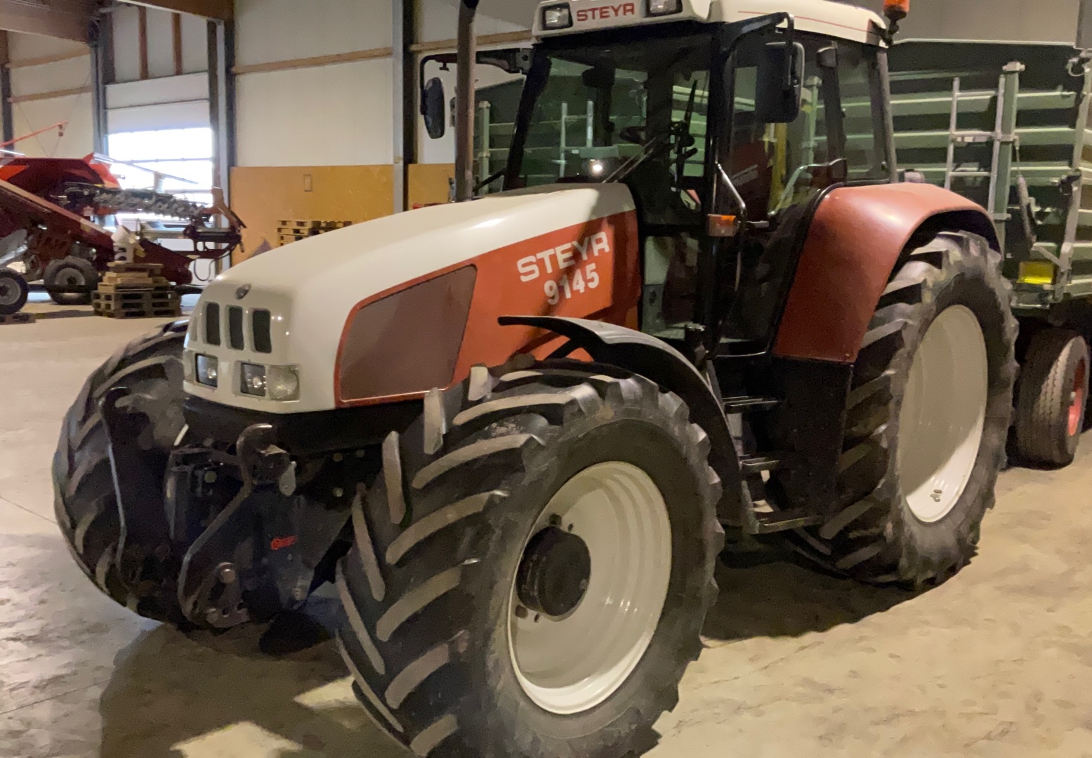 Steyr 9145 tractor 30.885 €