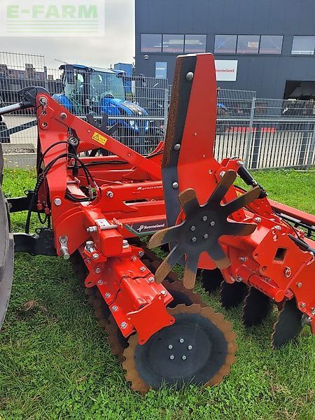 E-FARM: Kverneland qualidisc pro 3001 - Rastra de discos y disco compacto - id E8H4B8X - 16.500 € - Año: 2022 - Alemania