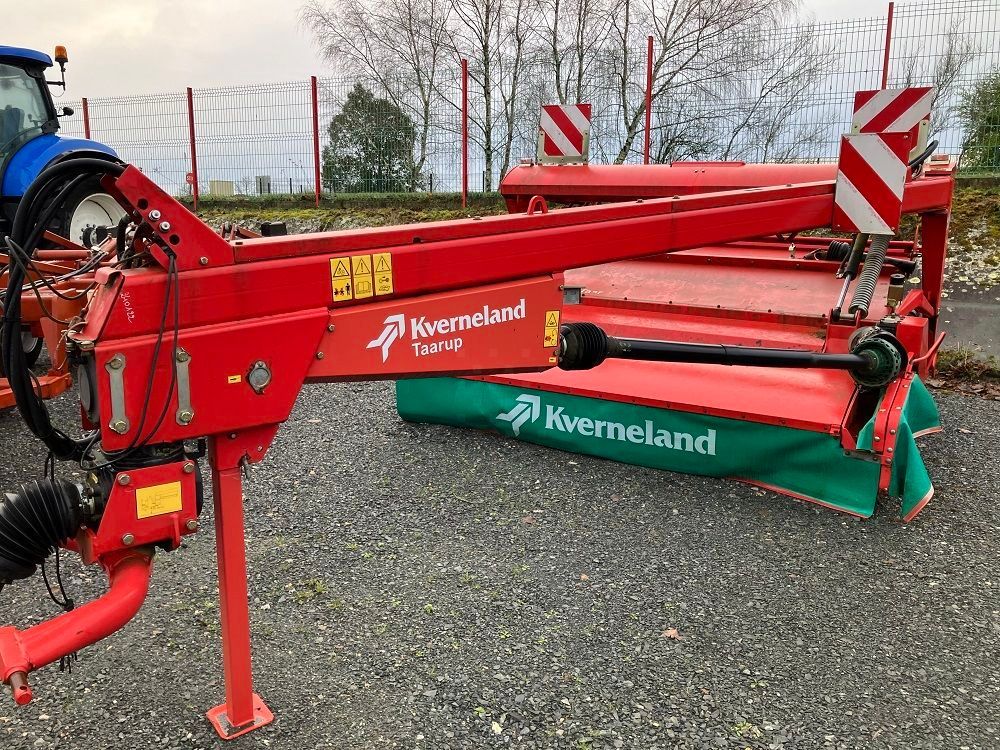 E-FARM: Kverneland 4332 lt - Mower - id 8ANB4B3 - €7,500 - Year of construction: 2011 - France