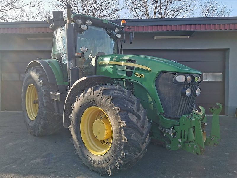 John Deere 7930 Traktor 49 000 €