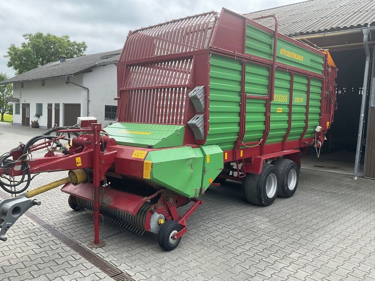 Strautmann Vitesse 230 forage_transport €13,186