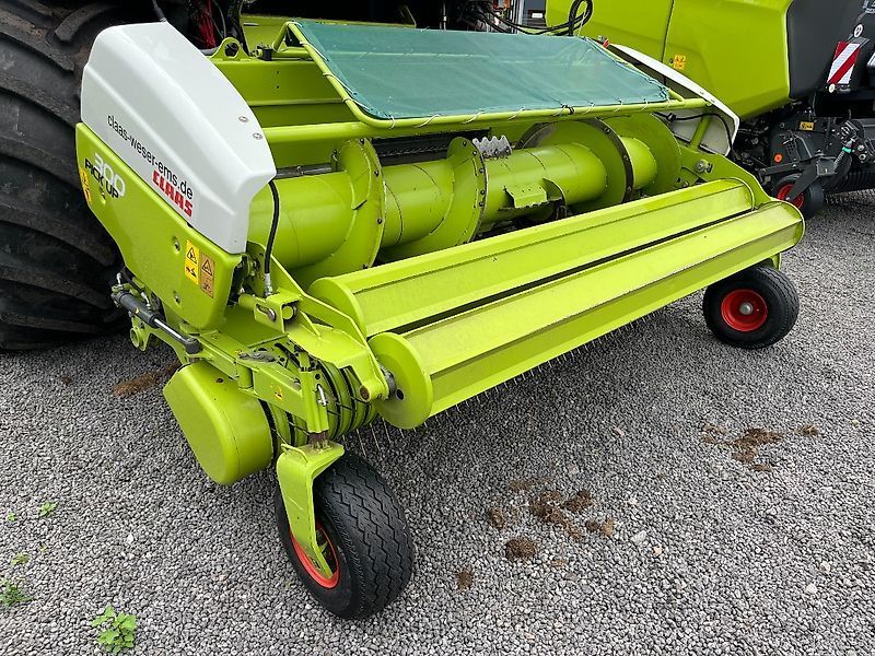 Claas Pick Up 300 Profi Header €16,723