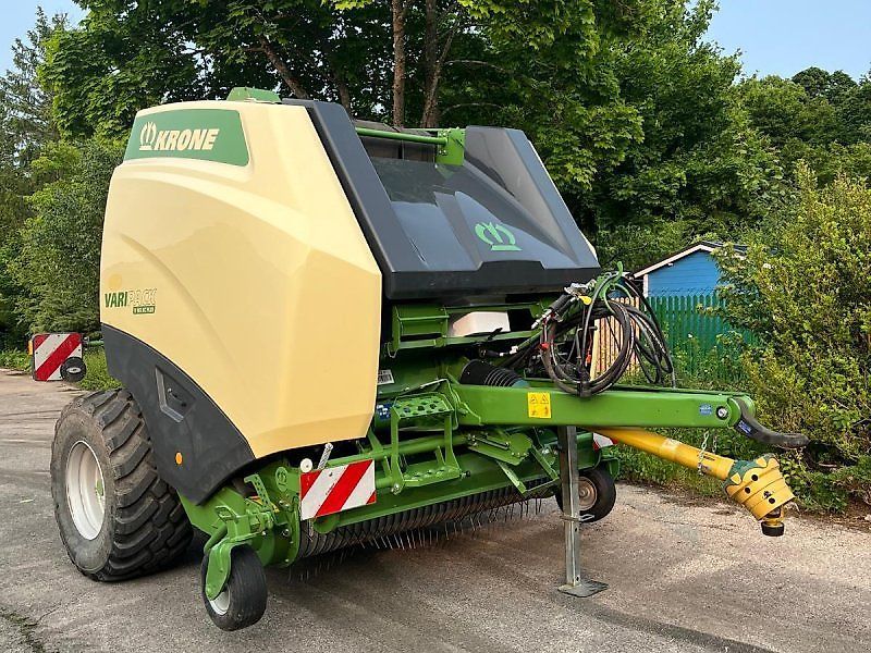 E-FARM: Krone VariPack V 165 XC Plus - Ballepresser - id 6HYQBYF - 57.000 € - Produktionsår: 2022 - Tyskland