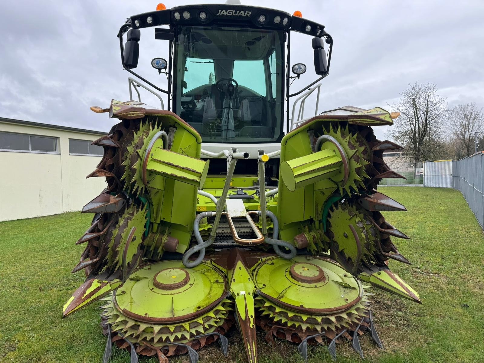 Claas Jaguar 960 harvester €254,000