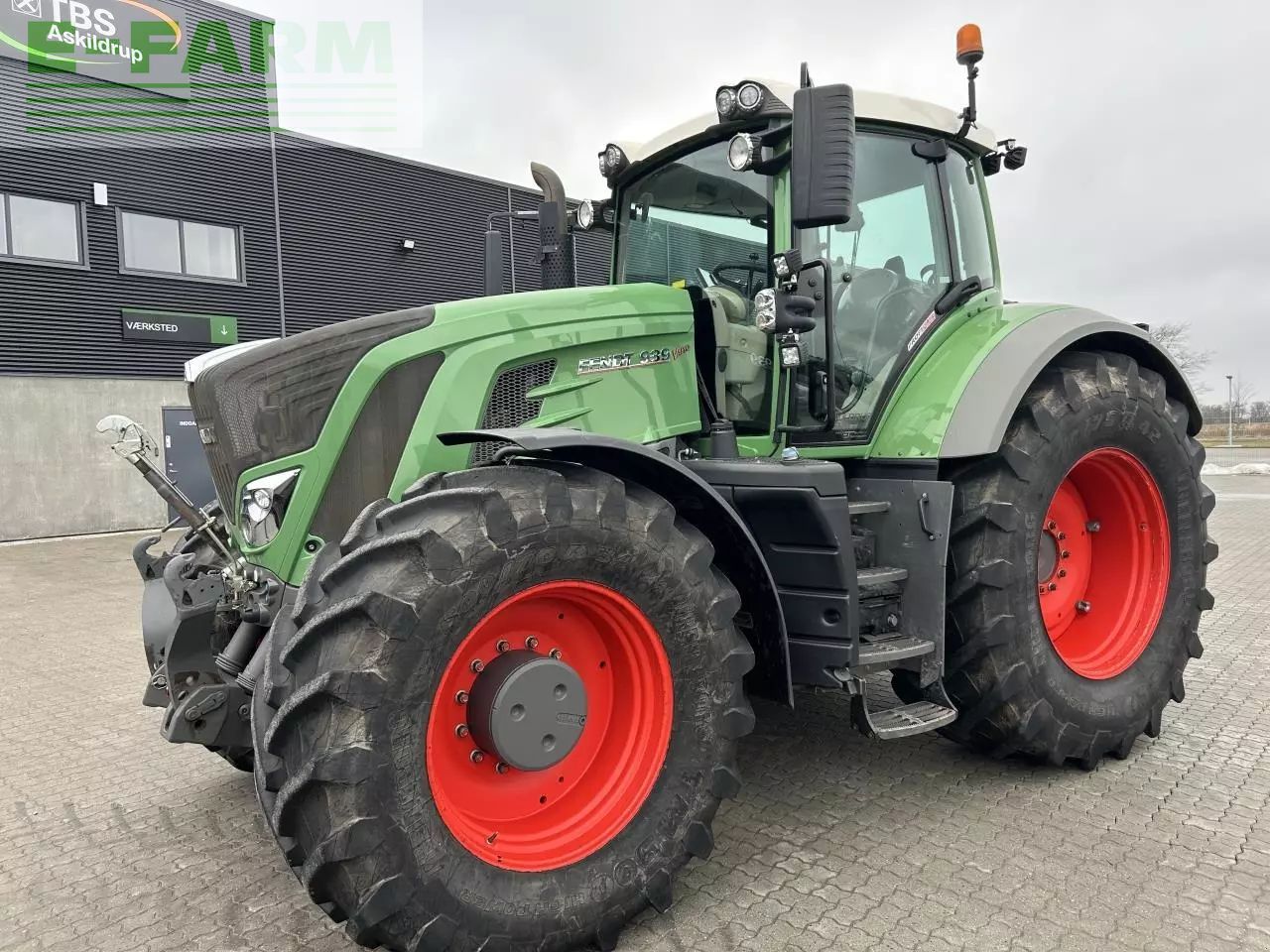 Fendt 939 Vario Traktor 140.415 €
