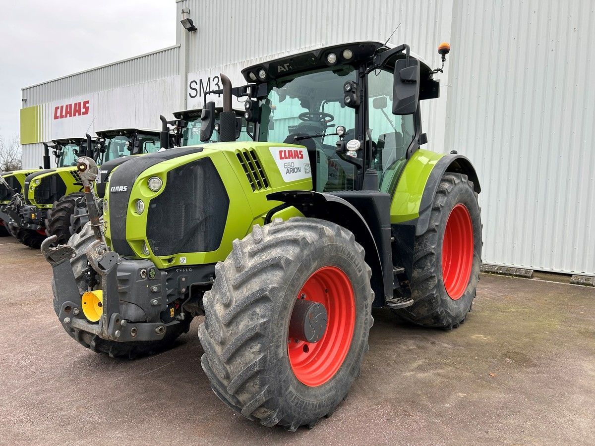 E-FARM: Claas Arion 650 - Traktor - id D1APNHS - 86 500 € - Rok produkcji: 2018 - Motogodziny: 5044,Francja