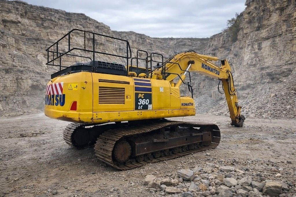KOMATSU pc360 lc-11 Crawler excavator €114,632
