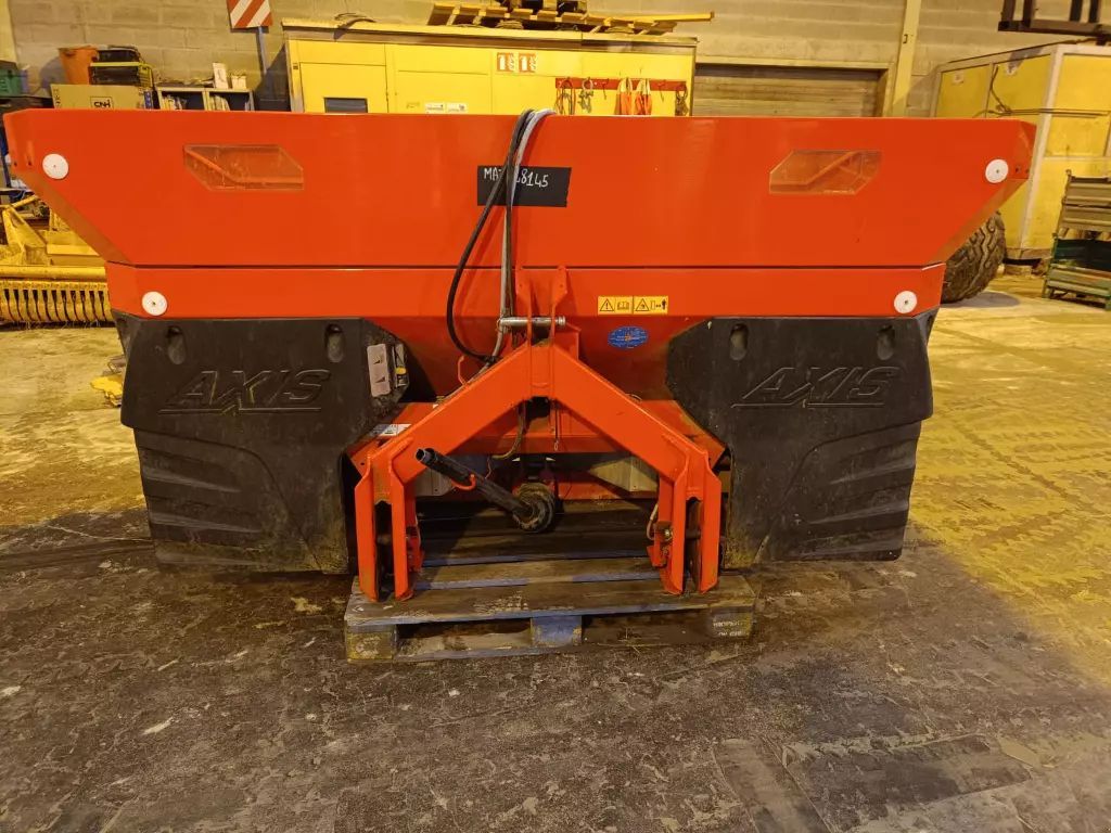E-FARM: Kuhn axis 20.1 w t25 - Fertiliser spreader - id PKKHLWT - €10,500 - Year of construction: 2011 - France