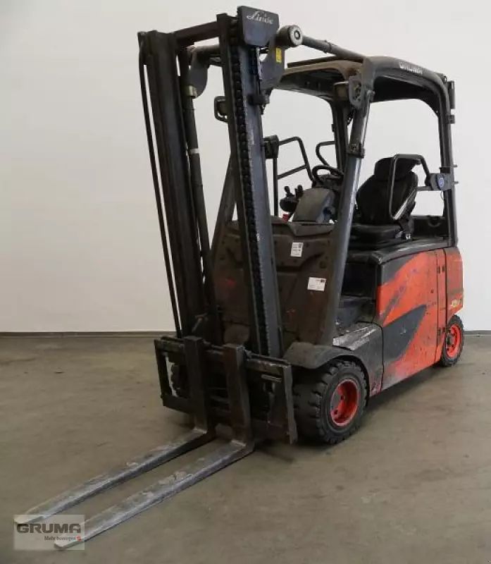 E-FARM: Linde e 18 ph evo 386-02 - Targonca - id NYLDFDS - 8900 EUR - Gyártási év: 2017 - Üzemóra (motor): 3727,Németország