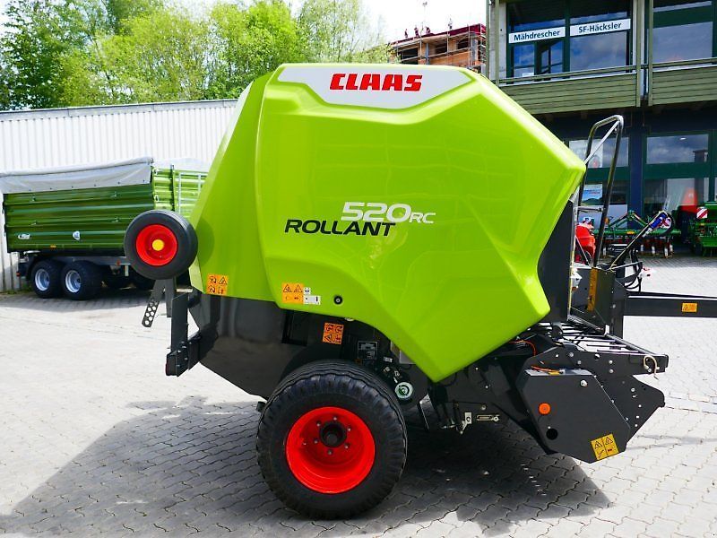 E-FARM: Claas Rollant 520 RC - Baler - id LVAQDXI - €30,000 - Year of construction: 2022 - Germany