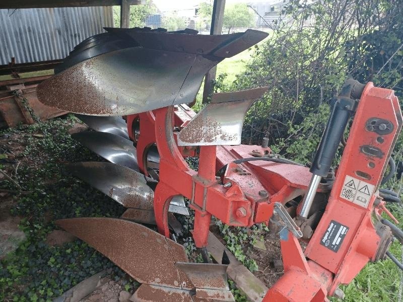 GREGOIRE BESSON rb41 plough 5 500 €