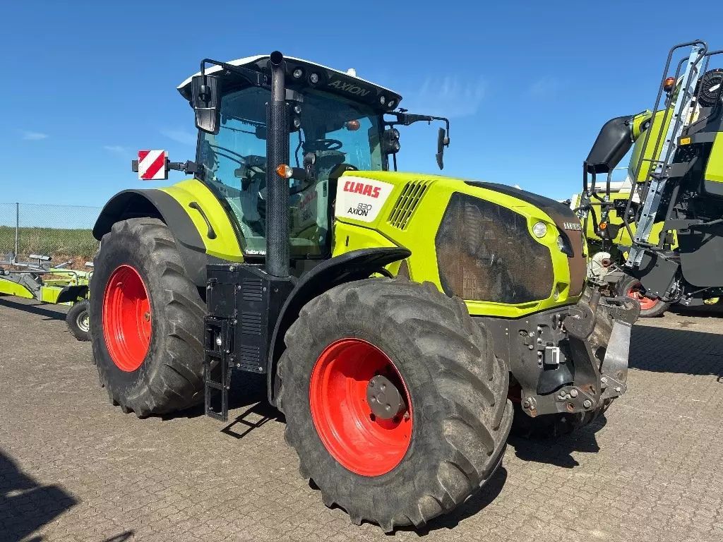 E-FARM: Claas Axion 830 - Tractor - id 4WWLCJN - 97.210 € - Año: 2019 - Horas: 3000,Dinamarca