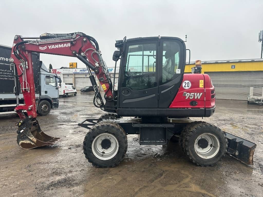 Yanmar / schaeff / terex b 95 mobilbagger 78.500 eur / ac Koparka kołowa 78 500 €