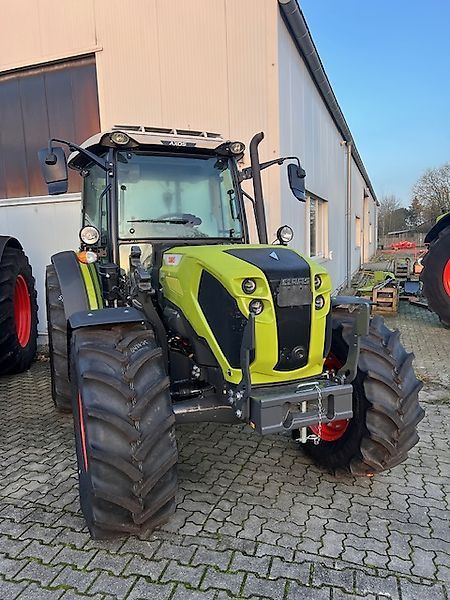 E-FARM: Claas Axos 240 - Tractor - id W4GZGIS - €59,900 - Year of construction: 2024 - Engine hours: 2,Engine power (HP): 98,Germany
