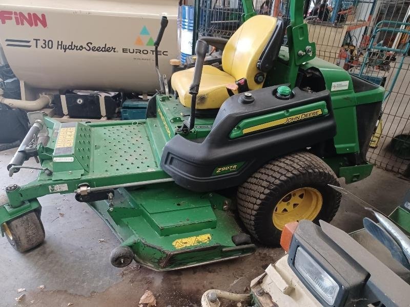 John Deere z997r lawn_mower 12 500 €