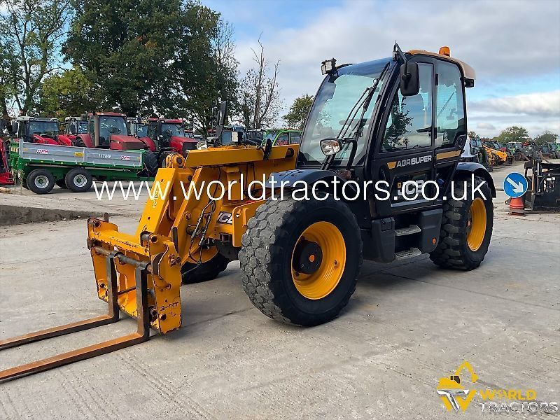 JCB 542-70 Telehandler €53,377