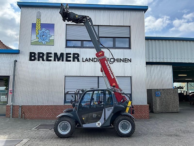 E-FARM: Weidemann t5522 nur 385std. vollausstattung - Manipulador telescópico - id IUDKZ3H - 67.950 € - Año: 2021 - Horas: 382,Potencia del motor: 61,Alemania